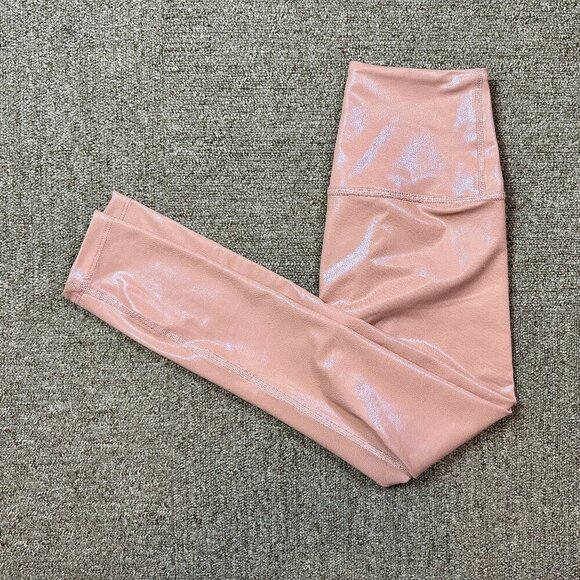 Beyond Yoga Pearlized High Waisted Midi Legging Brazen Blush Pink Size X-Small - Picture 2 of 7